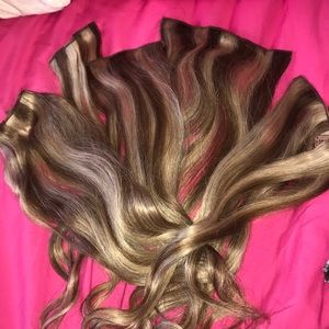 Beyond the Beauty “She” Clip & Go hair extensions